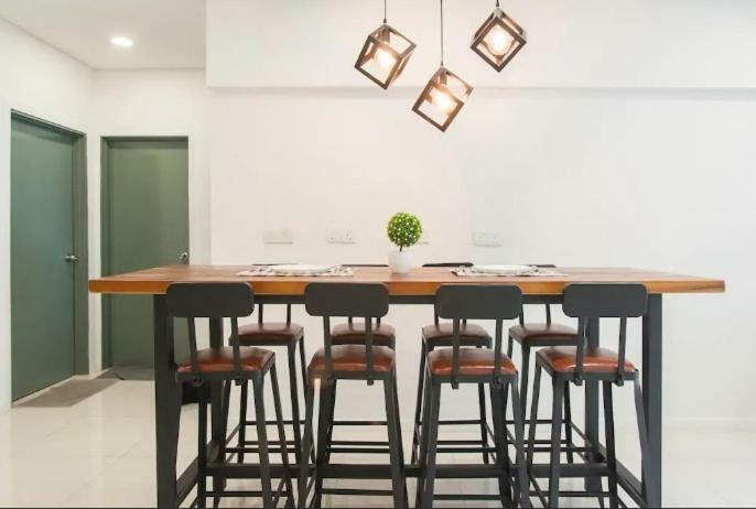 Summer Suites By Strego Kuala Lumpur Luaran gambar